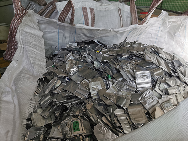 佛山回收軟包鋰電池 回收聚合物鋰電池 14年回收經(jīng)驗(yàn)